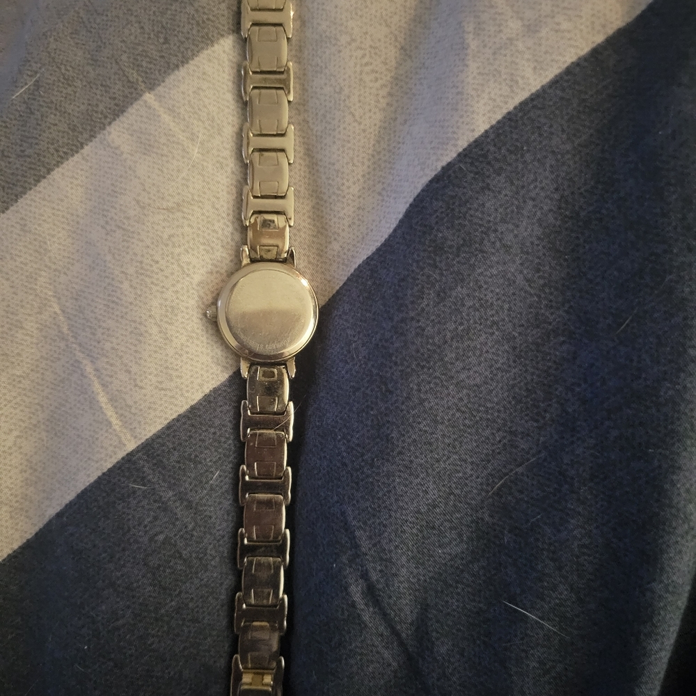 Sized Bulova Watch, Sterling Silver, Mother of Peral Face - Picture 3 of 3